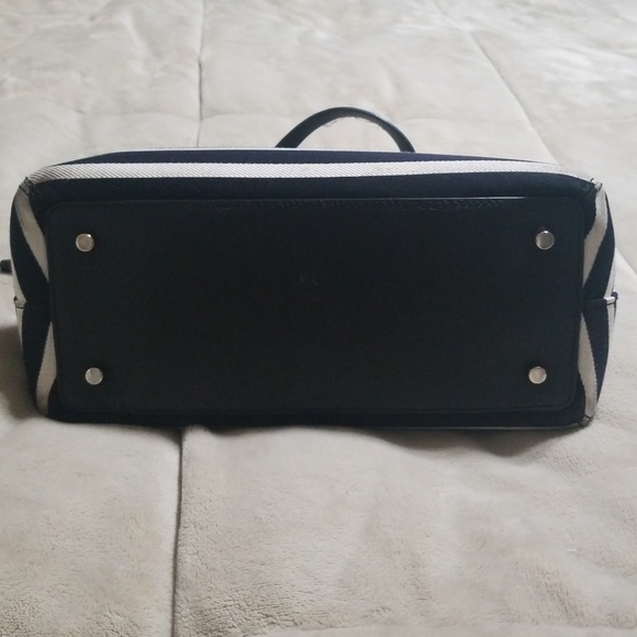 Kate Spade purse - Picture 7 of 8